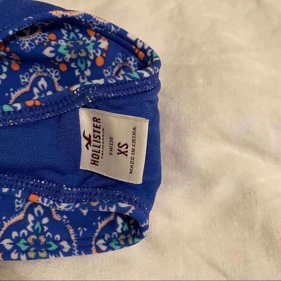 Hollister Bikini Set - Picture 5 of 5